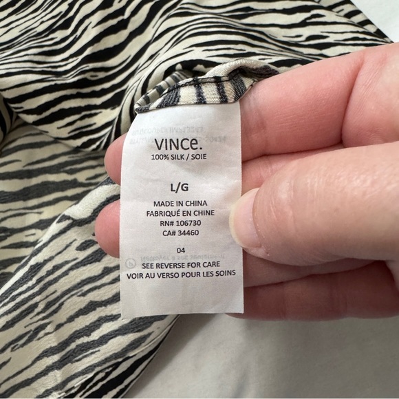 Vince Large 100% Silk Black & Ivory Shift Mini Dress ~ Classic Career Capsule - Picture 7 of 7